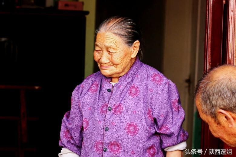 梯田叠嶂入云霄,稻谷飘香庆丰年,汉阴稻香旅游节在凤堰梯田启动