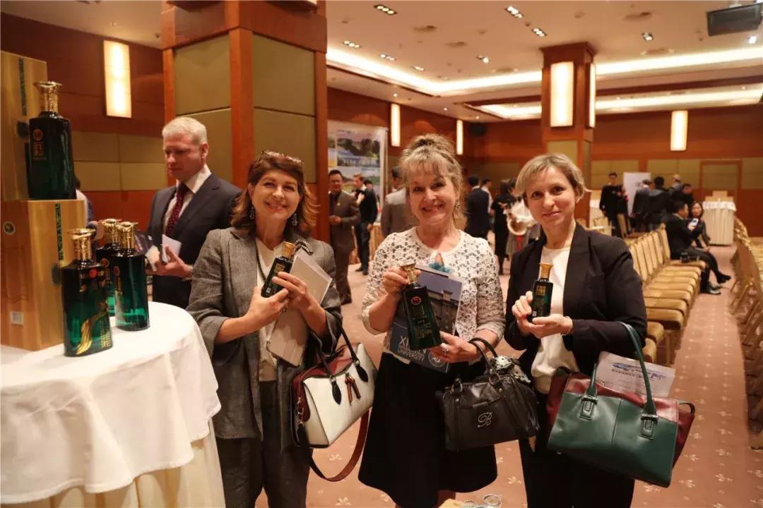 国脉凤香西凤酒绿瓶价格,西凤酒凤香经典国脉怎么样