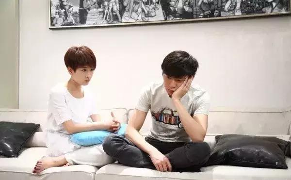 女性为什么喜欢越长大越好,为什么有人对异性和同性都有感觉