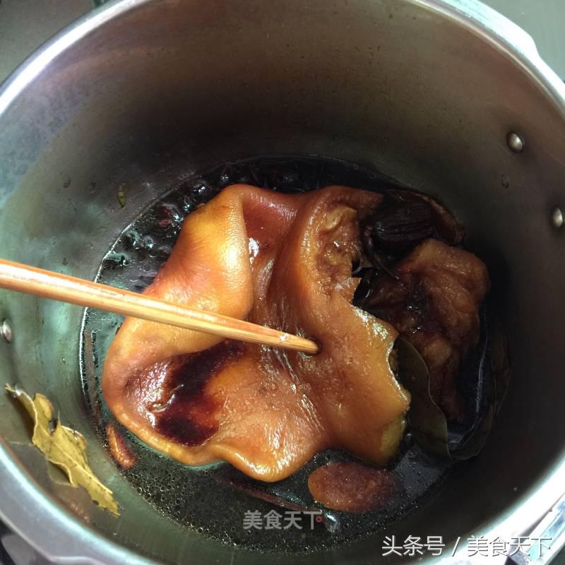 脆脆的猪耳朵下酒神器,卤猪耳朵下酒