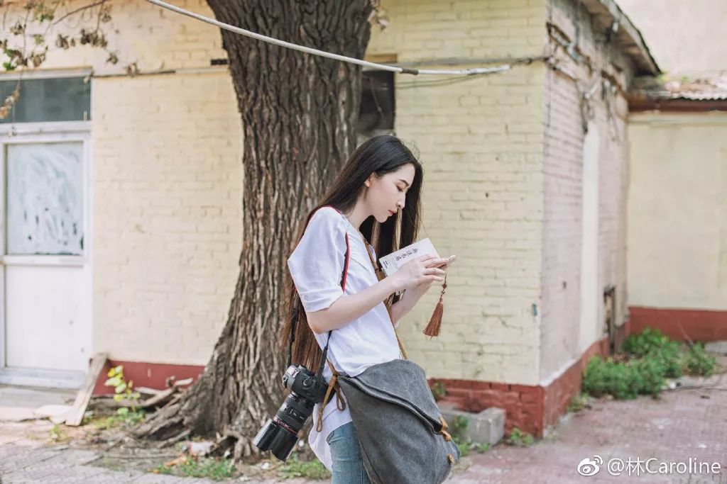 央视最美插画,央视点赞最美老师