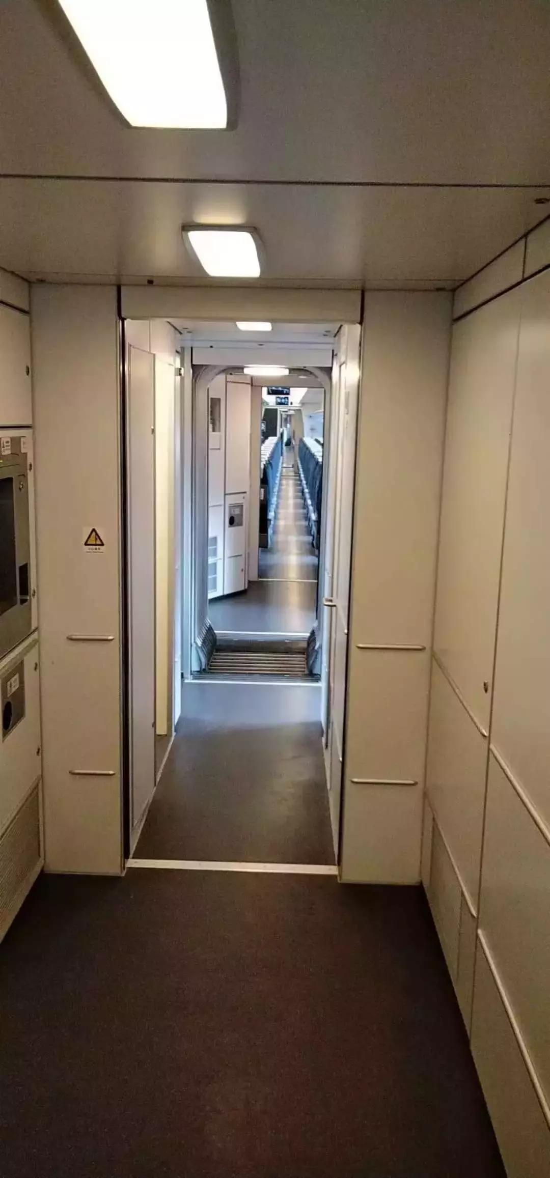 哈佳铁路车次时间表,哈佳铁路明年通车车票多少钱