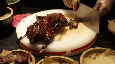 春熙路附近藏了个美食“小乐山”，人均30吃到撑！