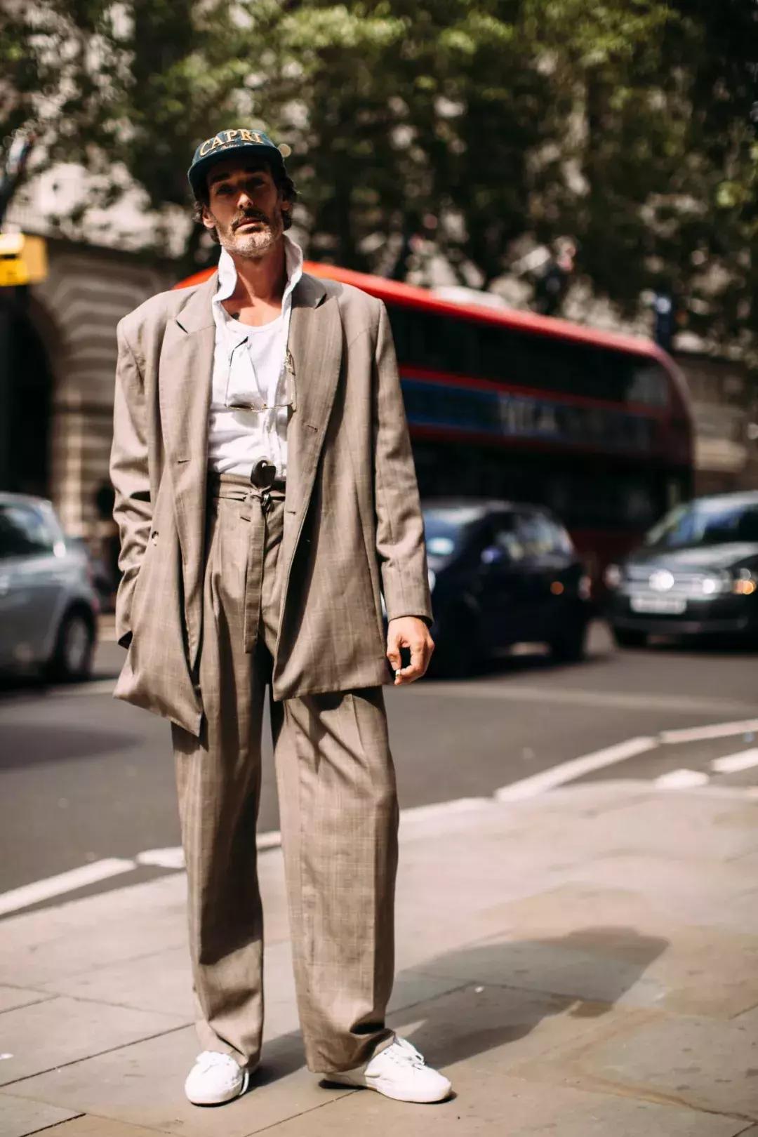 别问我怎么知道的，男士下半身“够宽”才舒适！