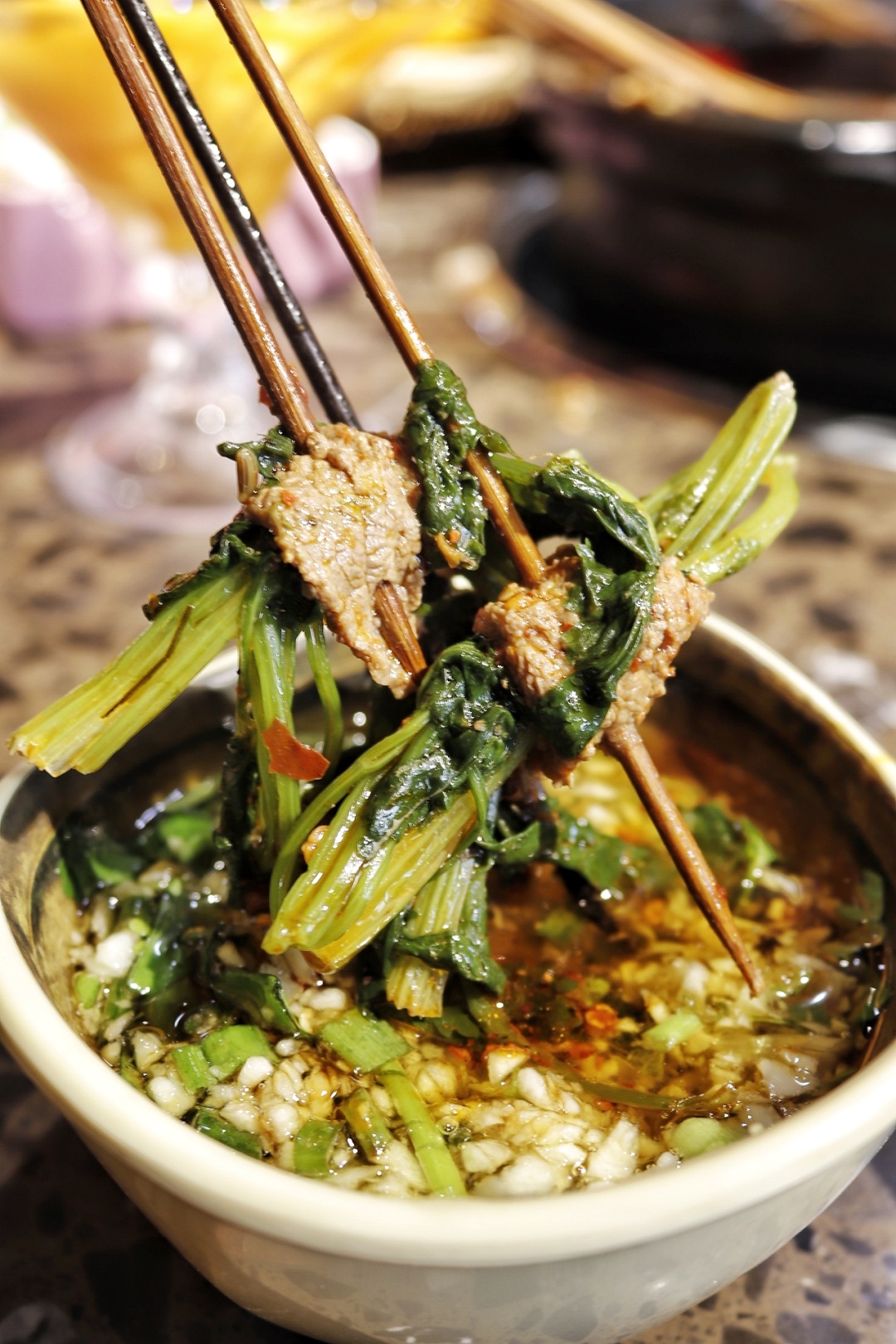 长春万达小郡肝串串香9.9元100串,长春钢管厂五区小郡肝串串香