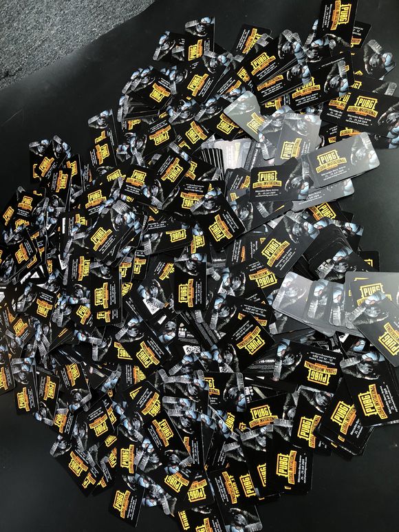 《绝地求生》玩家从德国买50斤钥匙兑换卡，想赚钱却发现事情不对