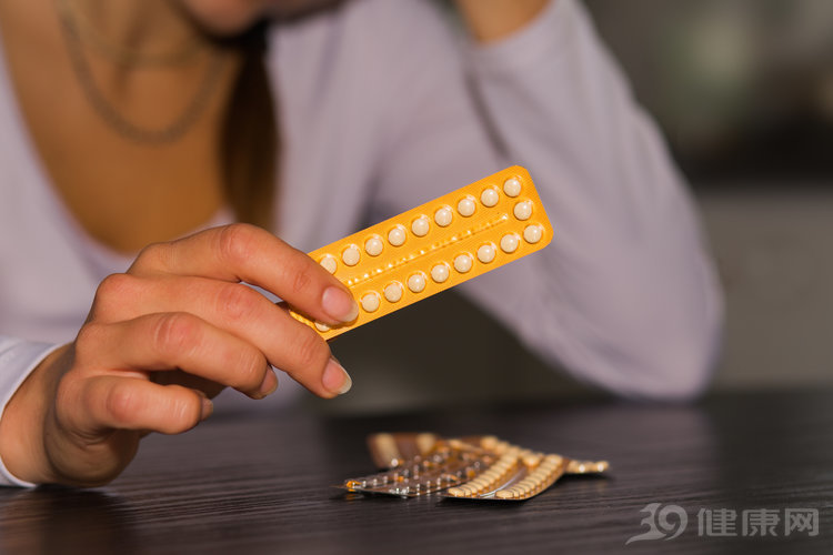 人流百害无一利，这8个避孕方法明明很安全，你为何不用？