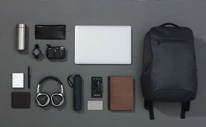 为了iPhoneXS你损失了一整套出行装备