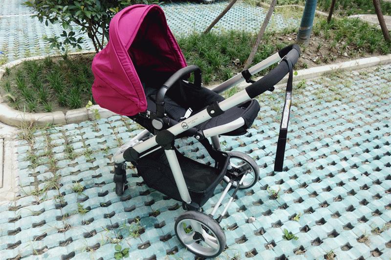 儿童推车放哪里合适,儿童推车买什么款