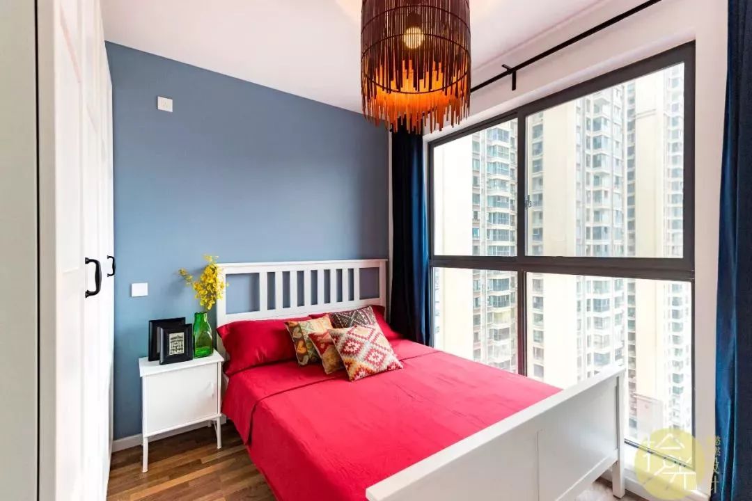 卧室装修窗户怎么装,客厅与卧室之间的窗户怎么装修