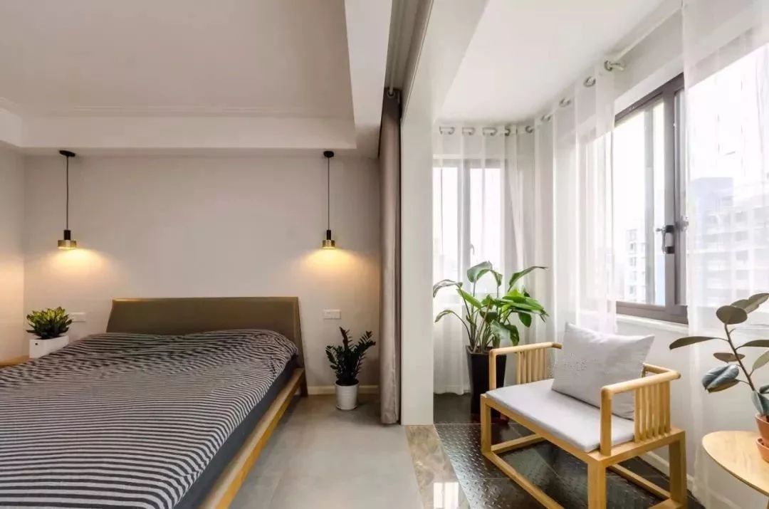 卧室装修窗户怎么装,客厅与卧室之间的窗户怎么装修