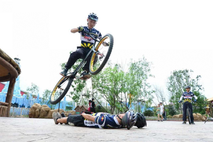 哈尔滨万达乐园,国庆节为什么要去广州