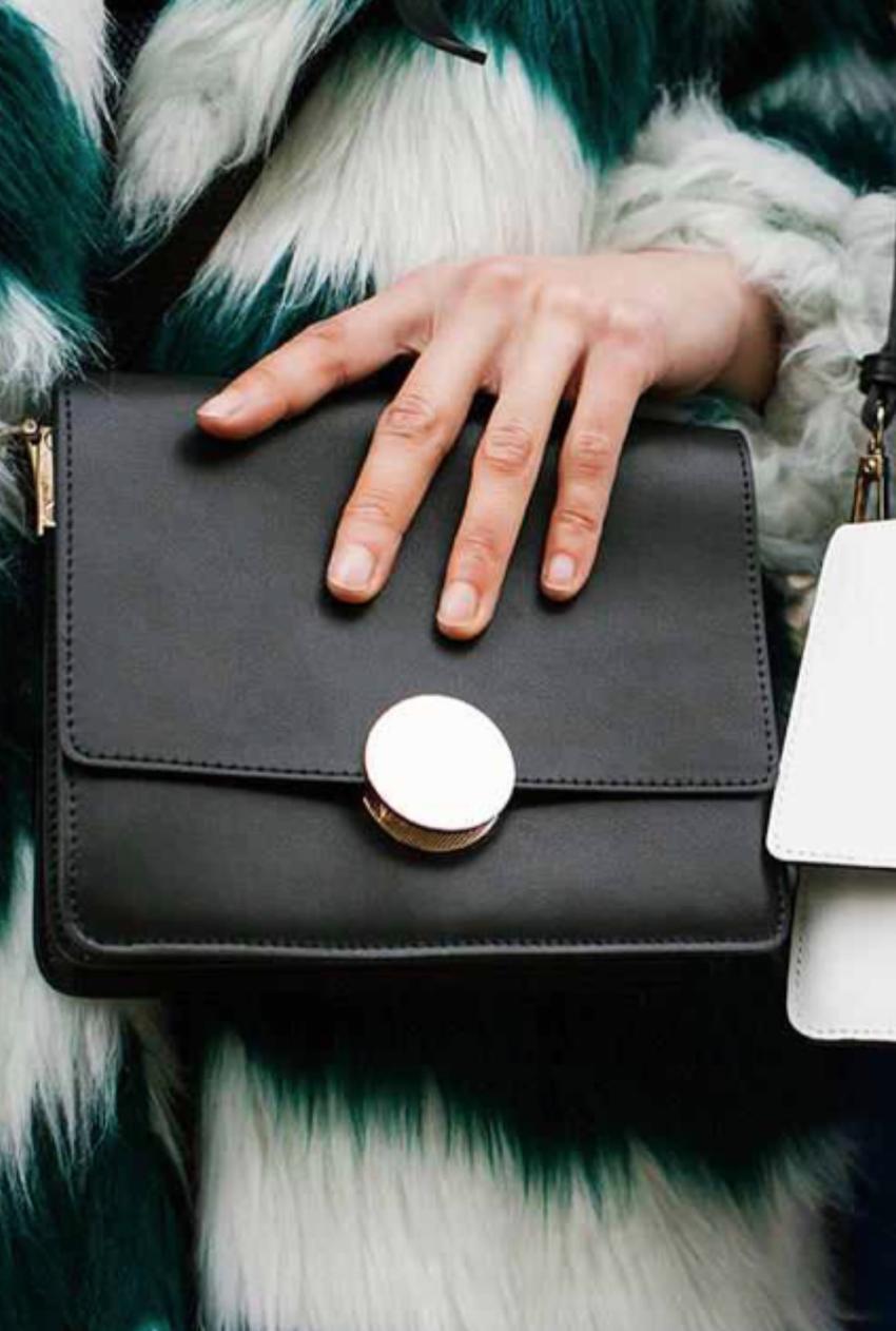 米兰时装周趋势图解,2004春季意大利米兰经典时装周