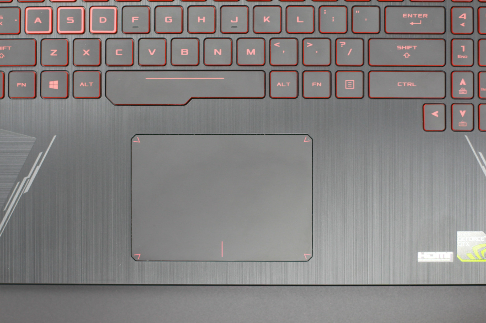 华硕飞行堡垒六电竞金属怎么样,华硕飞行堡垒6金属电竞版