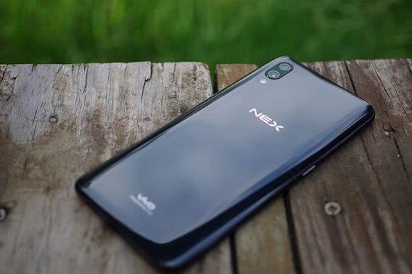 vivonex旗舰版竖屏变横屏,vivonex3s突破熄屏开不了机