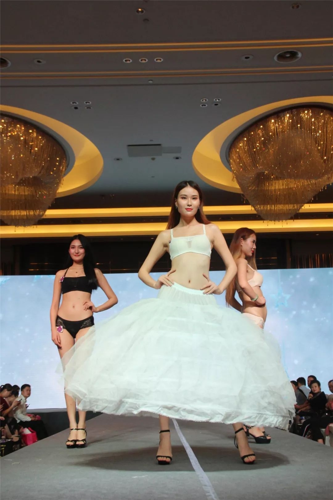 锦绣山湖，华彩安徽｜内衣视界·财智峰会（安徽站）品牌展示