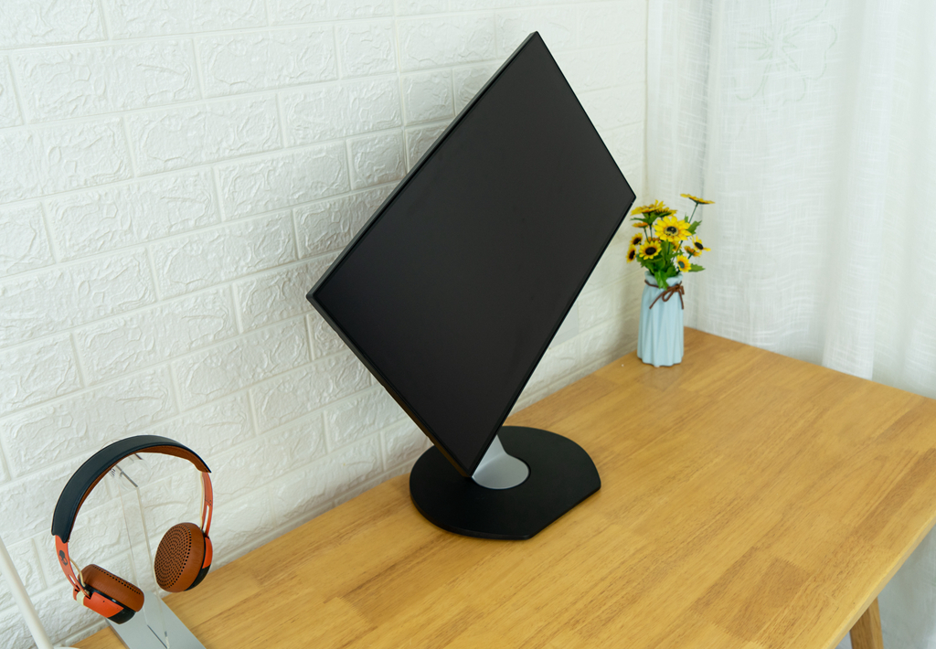 飞利浦42英寸防烧屏oled4k评测,飞利浦27寸165hz曲面屏画质怎么样