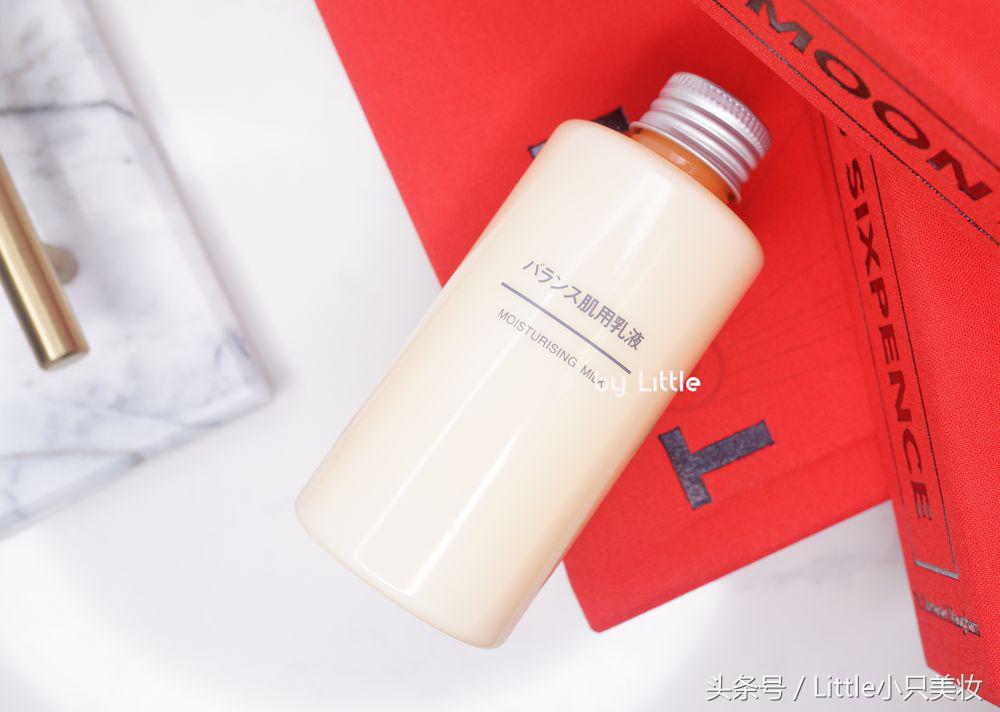 皮肤混合性偏干长痘护肤品推荐,换季油脸变干痘痘严重推荐护肤品