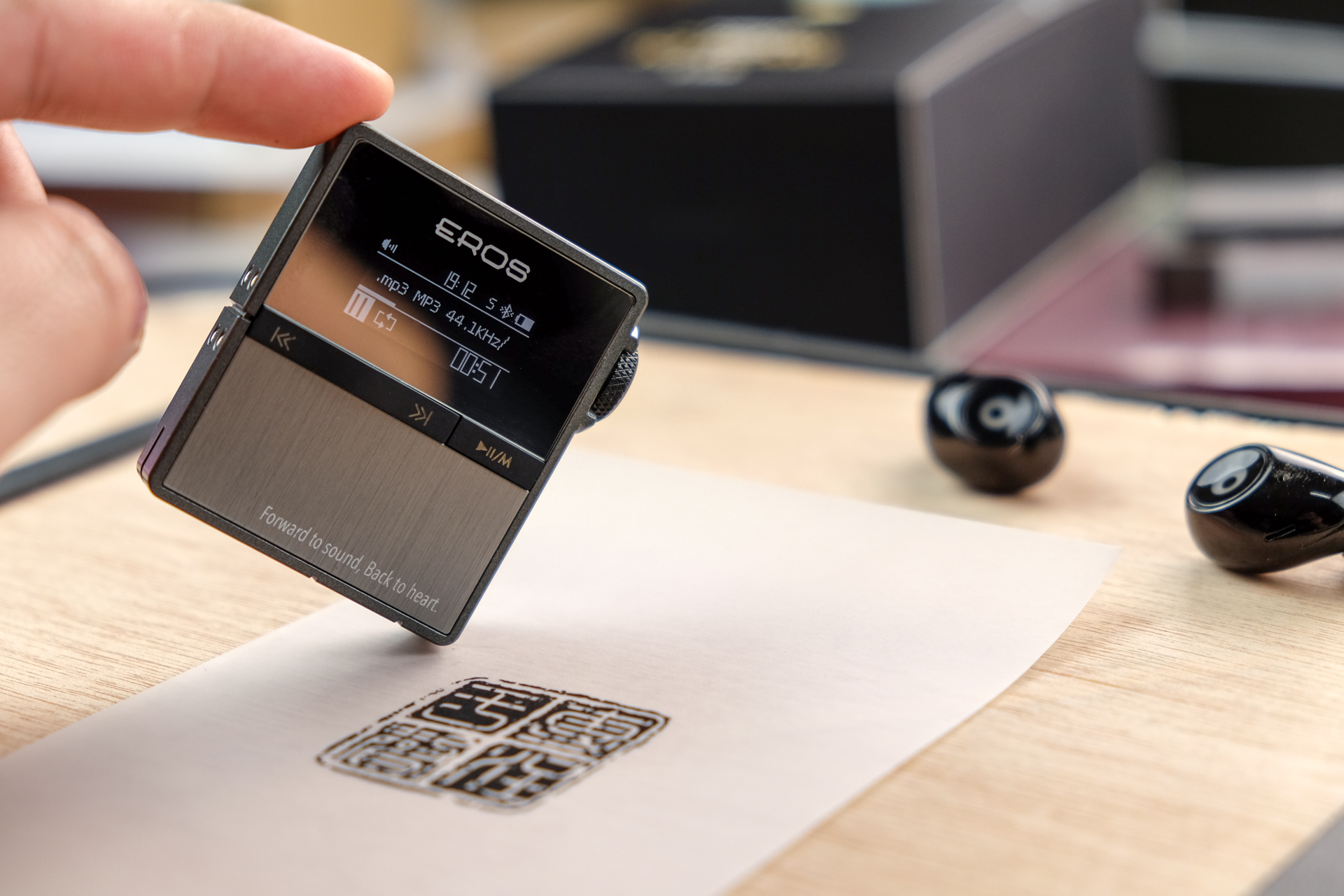 爱国者erosq2,可以让人陶醉的音乐播放器