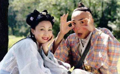 把女生约出来的话术,职场女生约会技巧