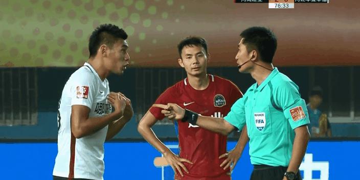 张呈栋激怒马宁红牌,张呈栋马宁红牌说了什么