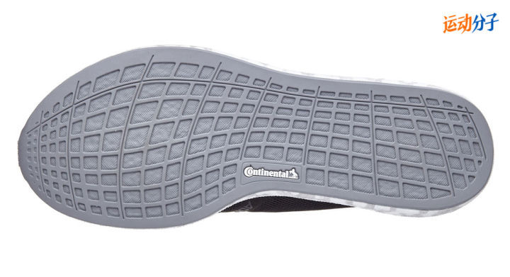 顶尖马拉松运动员跑姿,中国马拉松运动员都穿什么跑鞋