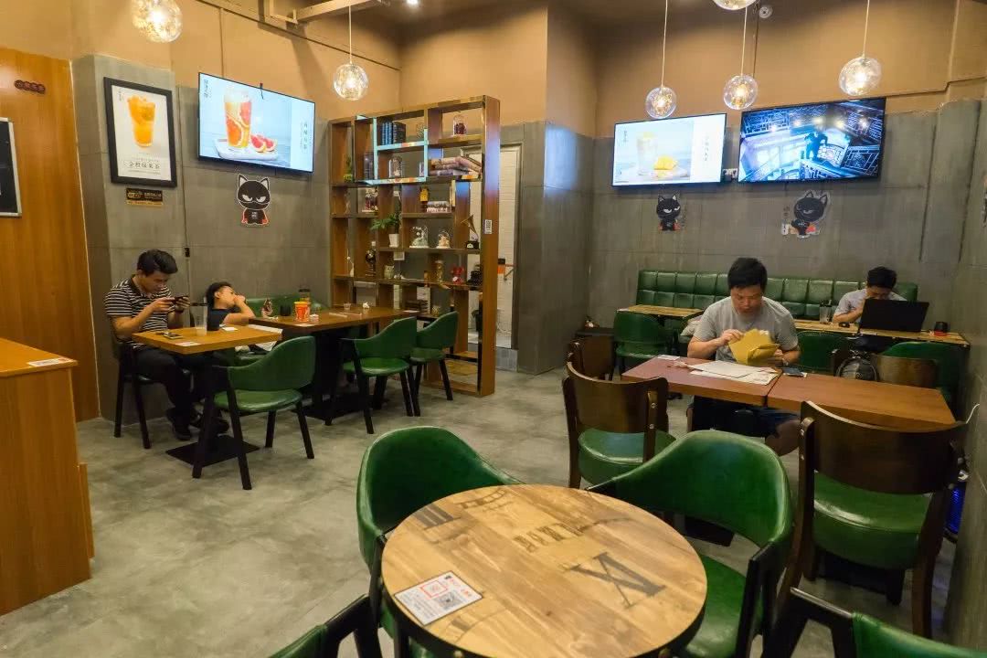 全国1700+店的台式黑糖茶饮始祖，排队网红店都用他家的料