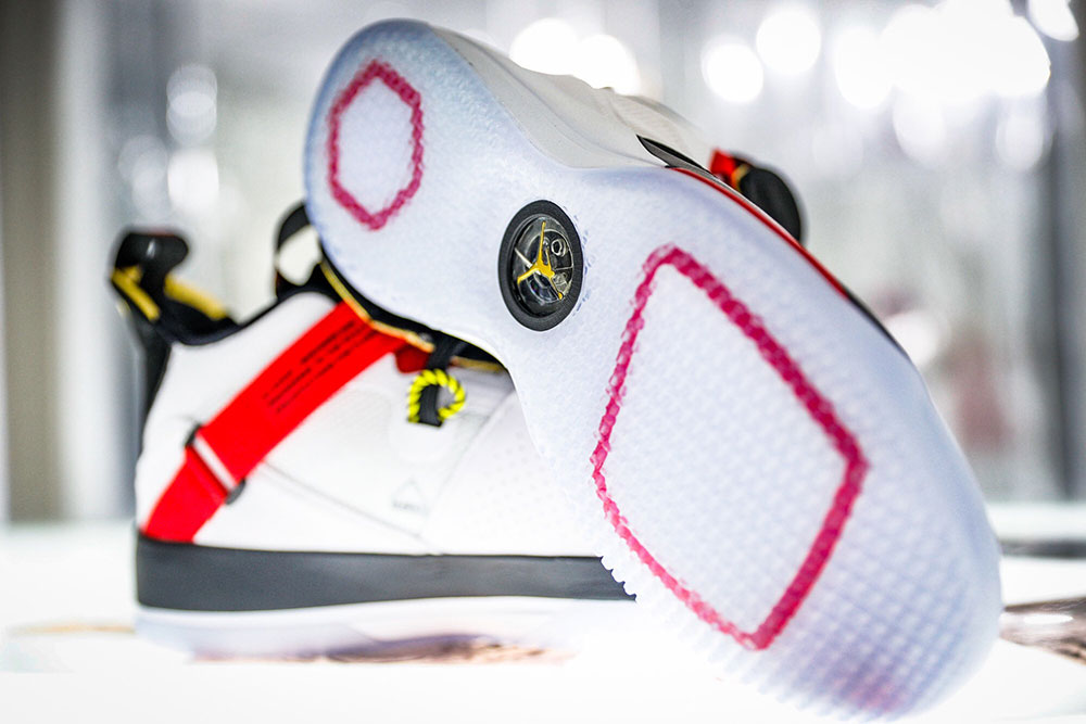 买一双评价比较好的鞋,airjordan经典黑红脚趾评测