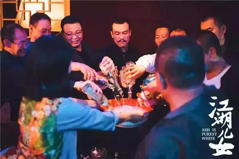 贾樟柯中国式江湖,贾樟柯十大巅峰之作江湖儿女