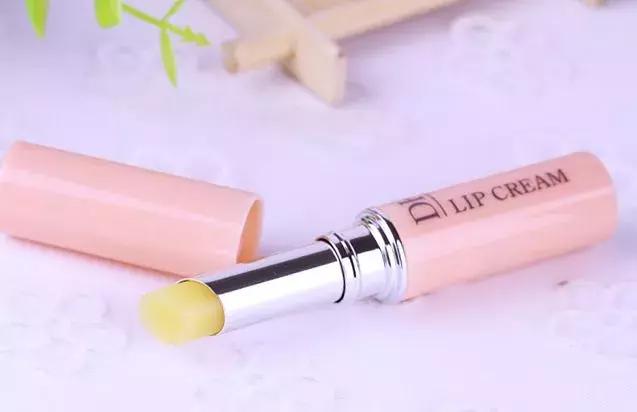 日本cosme润唇膏,日本美妆大赏cosme唇膏