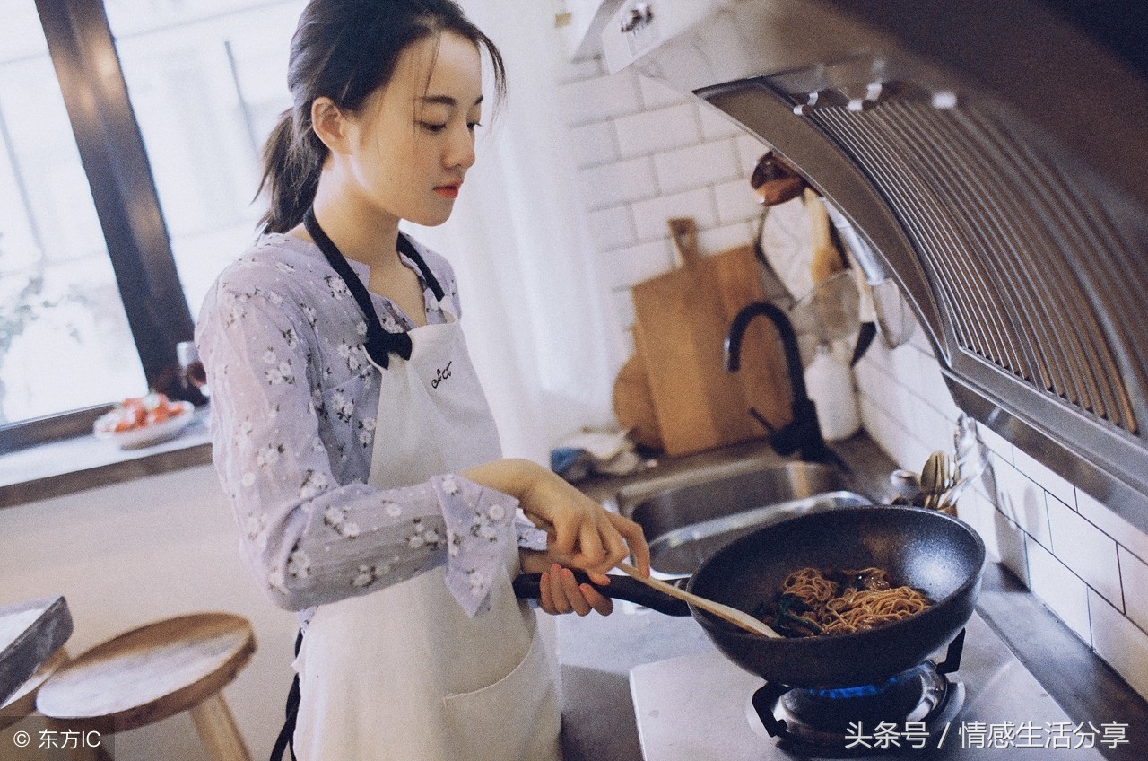 你跟你婆婆怎么相处的,跟婆婆有矛盾媳妇怎么跟婆婆沟通