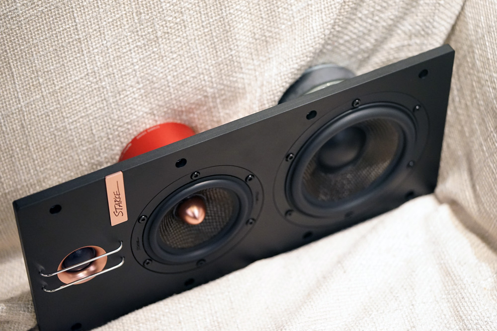 这箱子玩影院的话，建议可以直接买7支！钢铁侠H2音箱试用报告