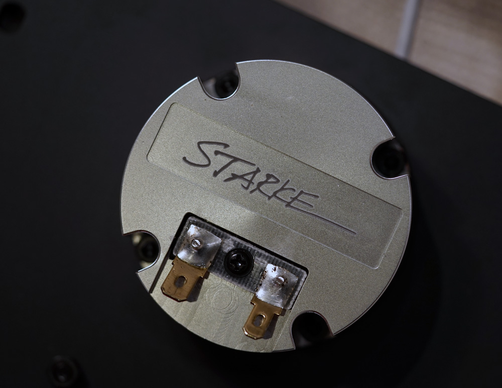 钢铁侠低音炮音箱,钢铁侠核心蓝牙音箱测评