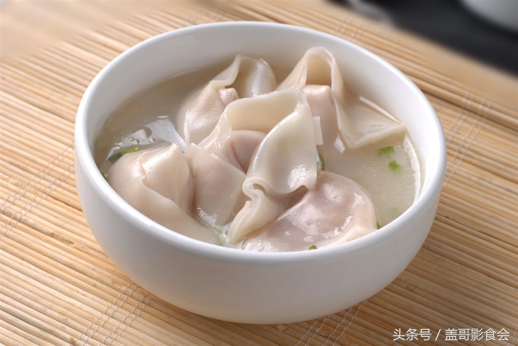 吃遍成都100家老字号美食,推荐几款不容错过的成都特色美食