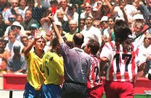 足球界的十宗罪,足球史上10大最具争议判罚