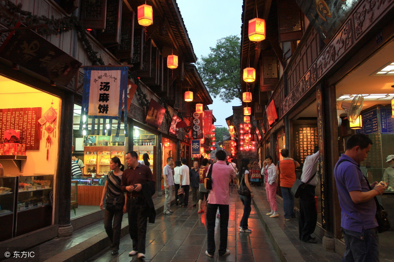 成都小甜甜短视频分析！为啥能一夜爆红？