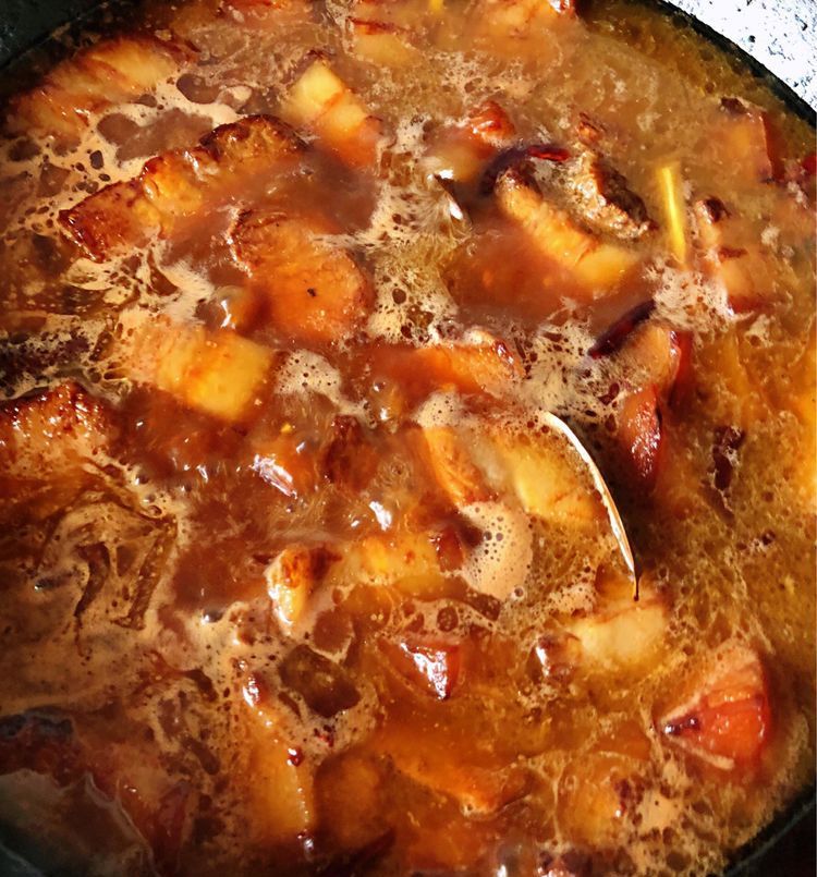 正宗腐乳红烧肉的做法,桂花红烧肉和腐乳红烧肉哪个好吃