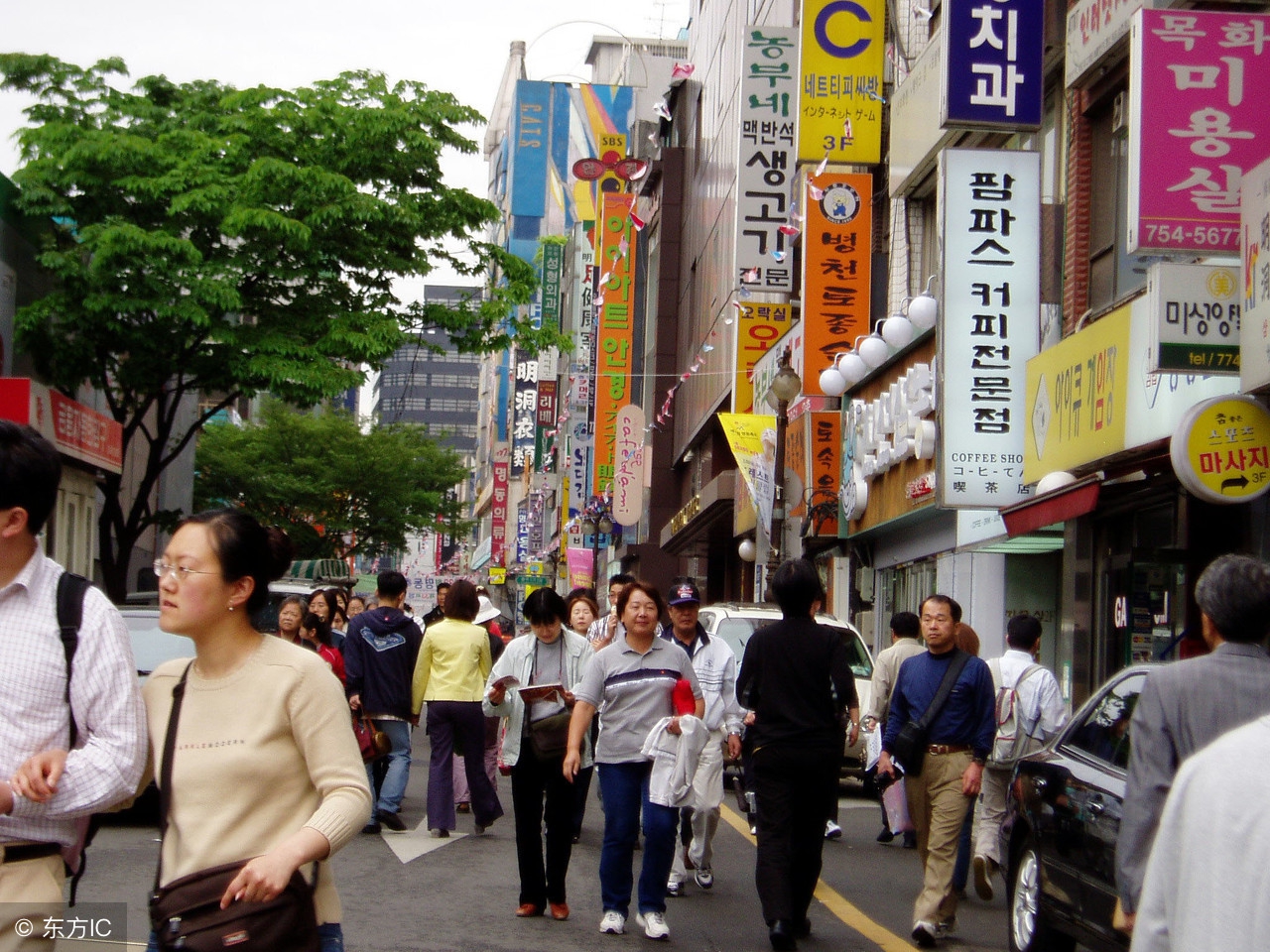 韩国免税店人气,韩国免税购物吸引国内游客的原因