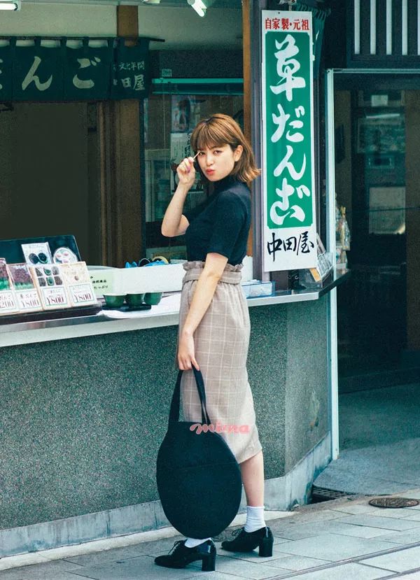 最新款套装流行时尚显瘦,夏天刚上架就火爆的洋气套装