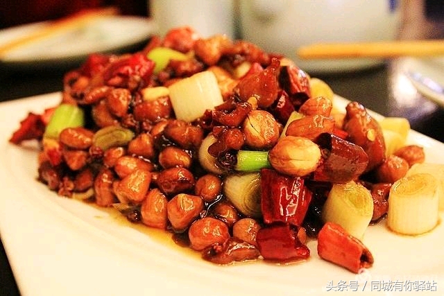 中国十大名菜川菜排名第几,中国八大菜系川菜十大经典