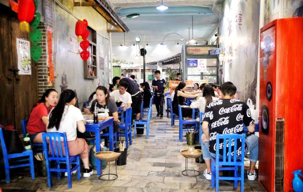 品尝成都美食必吃的十大名小吃,盘点成都小吃