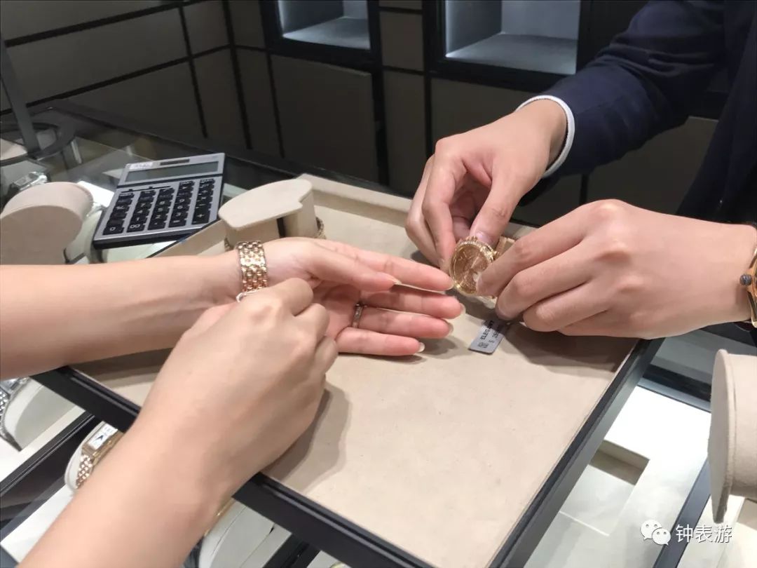 香港哪里买腕表便宜正品,香港卡地亚手表专卖店在哪