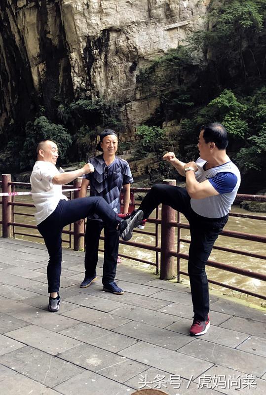 黄果树瀑布乌蒙大草原织金洞,贵州织金洞和大峡谷游玩攻略