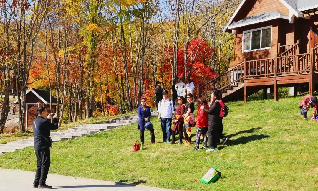 云南一天的游客人流量,云南人多的景点怎么拍照
