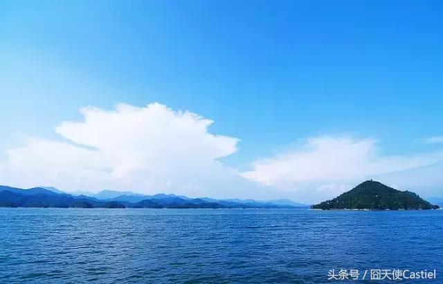 一位大叔改造农村自建房,40多岁大叔改造海景房