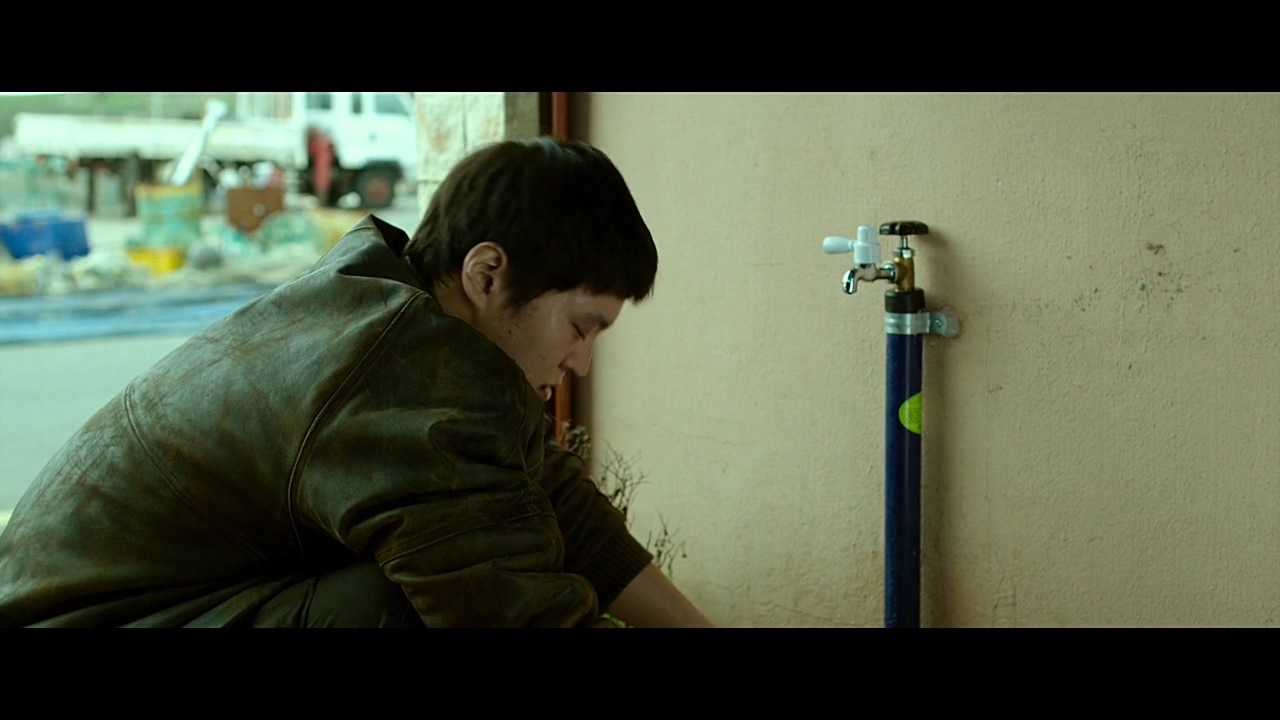 我把妹妹反锁在家，就出门喝酒去了：韩国电影无尿点系列