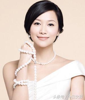 她们都是在1998年大红大紫，汪峰却独赞她的演技，你服吗？