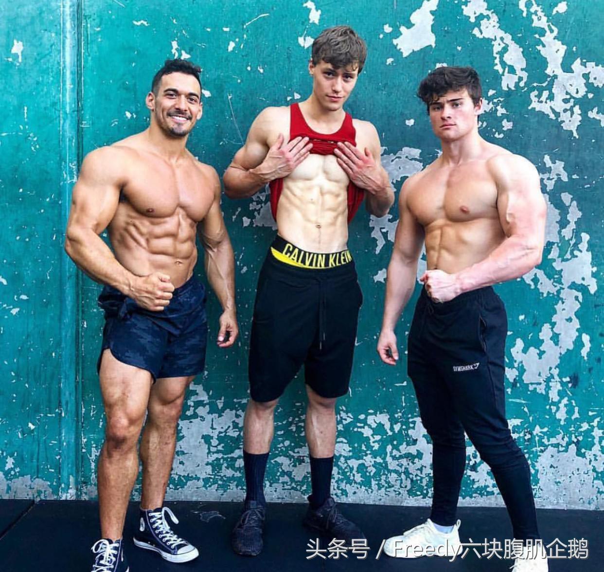 胸肌单侧肌力,胸肌练得一边大一边小怎么矫正