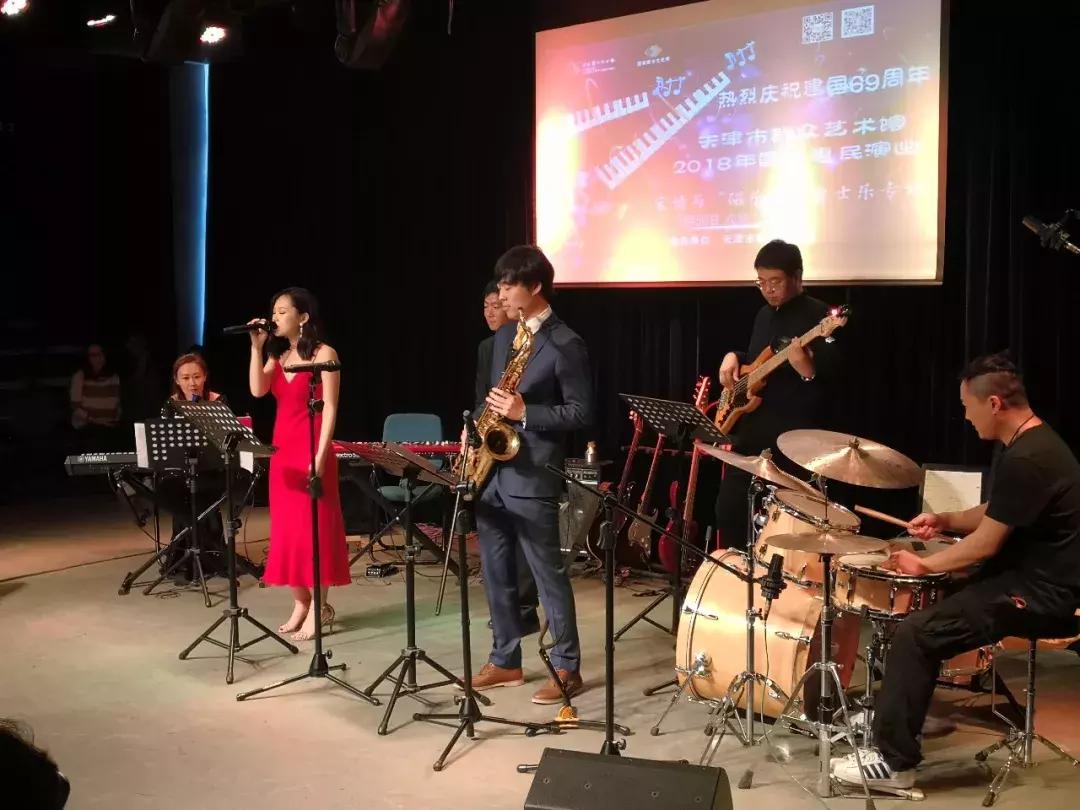 这个“十一”群艺馆是用心的,不知道你们动心没?闪回一轮!