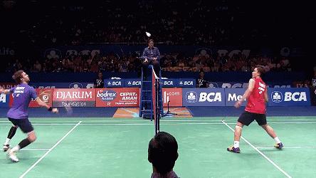 一分钟教你羽毛球扑球,羽毛球课堂练习方法